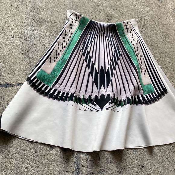 CLOVER CANYON Geometric Patterned Skirt - Green and Black - Picture 2 of 4